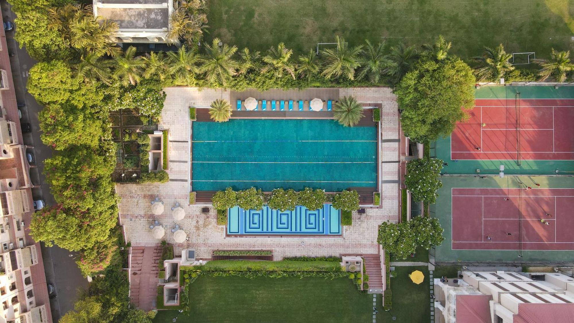 Dlf Club 5 Hotel Gurgaon Luaran gambar
