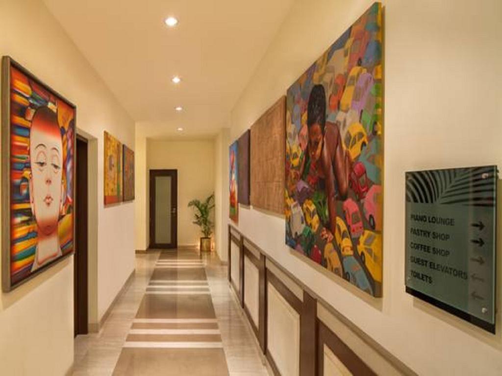 Dlf Club 5 Hotel Gurgaon Luaran gambar